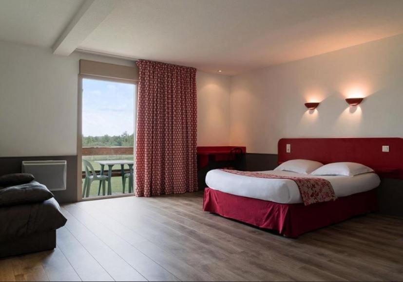 Logis Hotel Restaurant La Vieille Ferme, Macon Nord Sancé Zewnętrze zdjęcie