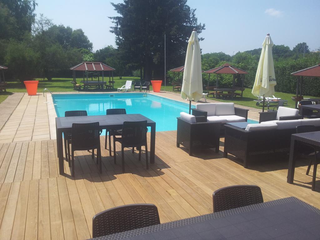 Logis Hotel Restaurant La Vieille Ferme, Macon Nord Sancé Zewnętrze zdjęcie