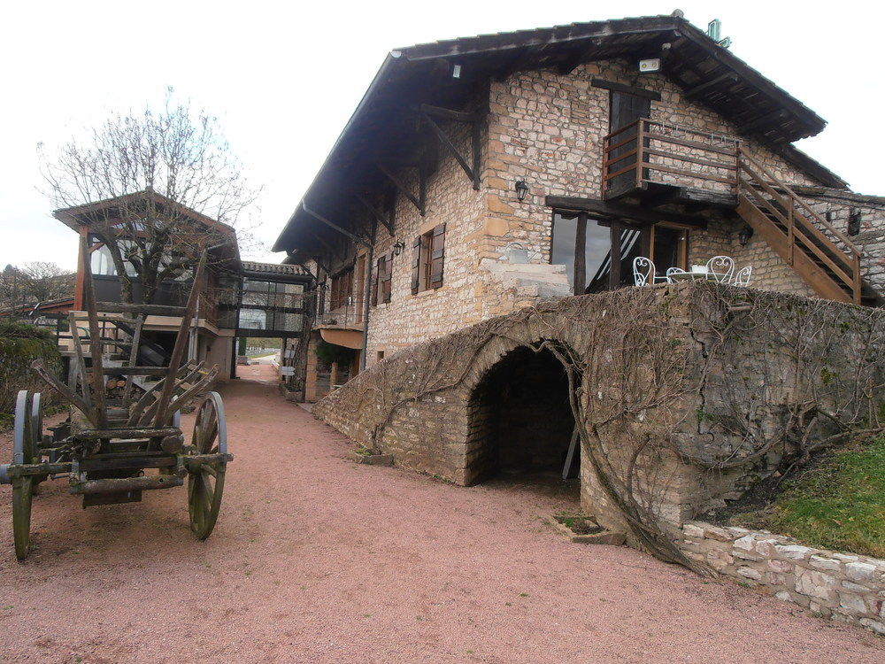 Logis Hotel Restaurant La Vieille Ferme, Macon Nord Sancé Zewnętrze zdjęcie